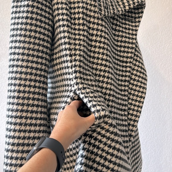 Love Stitch Black And White Checkered Pea coat Size Medium - Picture 5 of 9